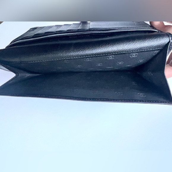 🔥CHANEL Leather Wallet - Picture 5 of 16